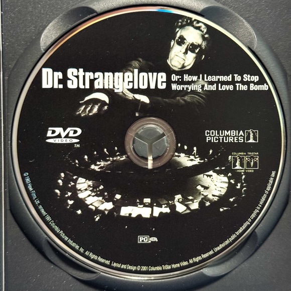 Dr. Strangelove DVD Special Edition – Stanley Kubrick, Peter Sellers Classic - Picture 3 of 3